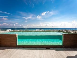 Condo by the Caribbean Sea - 0