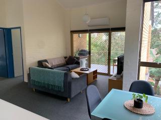 Beachside Haven Free Linen Wi-Fi Netflix air con - 9