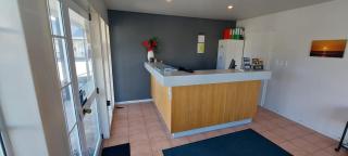 Fitzherbert Court Motel - 9