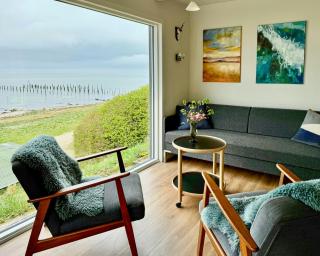 Holiday Home With Panoramic Views At Anslet Beach - 3