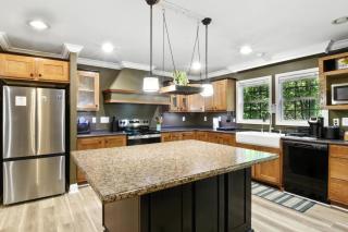 Cozy Cove Escape - Lakeside Retreat cabin - 6