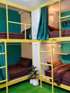Banana Bunkhouse Hostel - 3