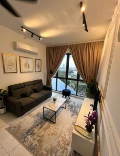 SKY COZY TROIKA RESIDENCE, 1 BEDROOM 4-6 PAX, 2 BEDROOMS 6-8 PAX, POOL VEW, SKY & CITY VIEW, Free Parking, Pool, Unlimited Wifi & Netflix - 7