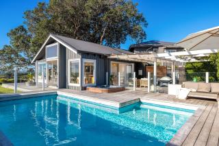 Palm Beach Retreat - Be My Guest Waiheke - 7