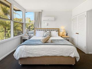 Lakefront Palms - 5