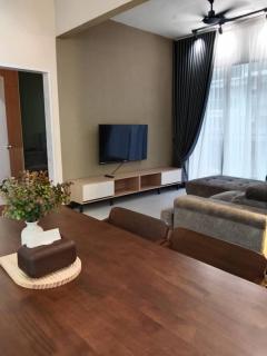 HomePlay WonderStay at Adelia3 - 6