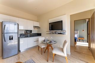 Condo by the Caribbean Sea - 9