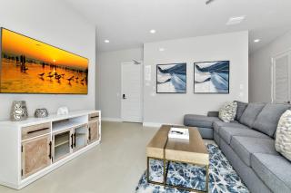 Urban Condo Near Disney With Resort & Waterpark Access - B2-108 - 3