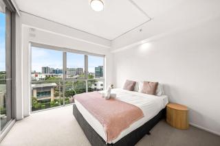 Belise - Executive 2BR Elegance plus parking & pool - 3