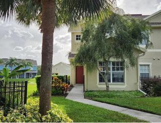 Rivercrest Retreat - Entire Townhome - 0
