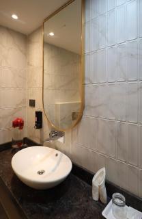 Q' Nest By Quadrillion Hotels Lansdowne - 4