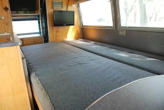 Airstream Travel Trailer Camper - 6