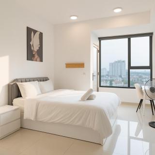 Helen's Home - Lovely accommodations Studio - 9