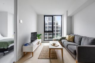 Modern Nomads Melbourne Central 2BR Near Station & QV Market - 2