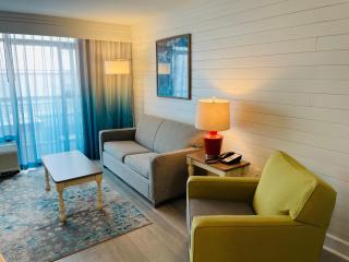 Grande Cayman 1BR Penthouse Patio Oceanfront Views - 0