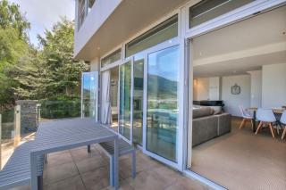 Diamond Villa - Lake Views, Central Location - 3