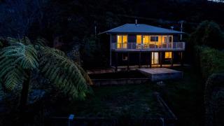 Boat Shed Bay - Stunning Lake Tarawera Views - 5