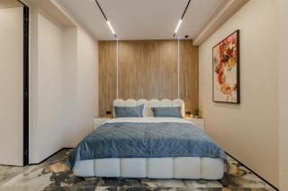 Renest Florence Art Escape - 0