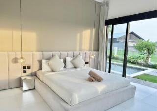 Tropical 3BR Oasis with Private Pool near Canggu - 8