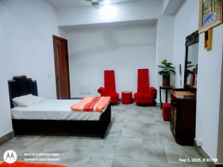 Comfort Suites Karachi - 7