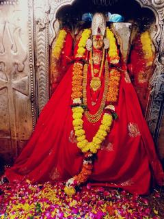 Pinddaan & Hotel Gaya dham - 3
