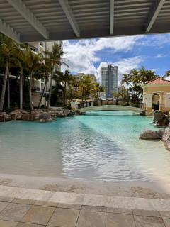 Level 32 Ocean View 3BR Escape - 2