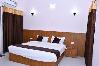 Hotel Prayagraj - 5