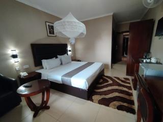 Silver Sands Holiday Resort - 9