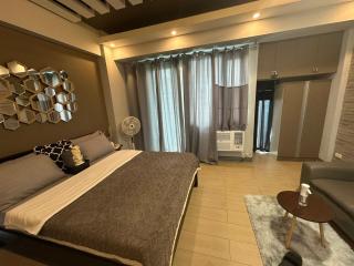 Two Palm Tree Villas by 3 sisters cozy place at naia - 7