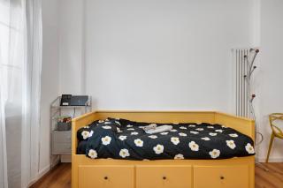 Honey Home With Parking - 4