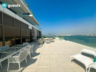 HiGuests - Oceanfront Luxurious 3BR at Th8 Palm Dubai - 9