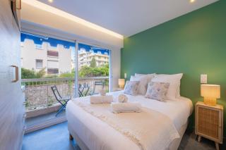 1-Br Apartment Quiet Setting Near City Center - 2