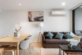 12N Abnb-Style River View Apt with Pool In Docklands, Tram At Doorstep - 6
