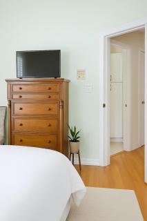 Hollywood Hills 2BR - Skyline Terrace - 2