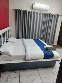 Hotel River View Panipat - 2
