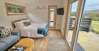 Croft Seven Cabins - 5