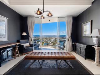 Elevated Luxe on Level 36 - 0