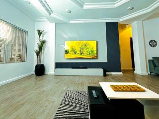 FREE 247 Electricity WIFI Spacious 2B & Art Studio - 4