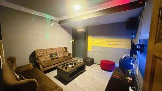 B04 Homestay in JB Town Party House 30PAX 6R6B - 4