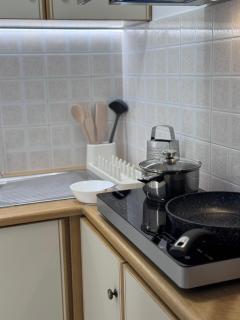 Spartan Nest Modern Cozy Stay - 4
