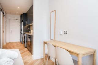 Paarl Superior Studio 230 With Onsite Parking - 6