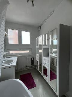 Appartement lumineux dans le centre avec balcon - 4