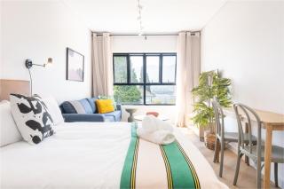Paarl Superior Studio 231 - With Onsite Parking & Comforts - 8