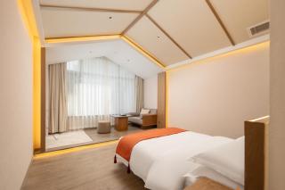Huazhu Yiye Jiyu Hotel - 9