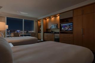 TRUMP 56th Floor - Sphere and Strip View - No Resort Fees - 2