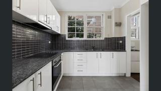 Coastal Comfort In The Heart Of Coogee - 9