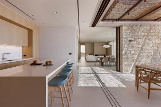 Celestia Cove, Earthy Architecture Meets Endless Blue by etouri - 8