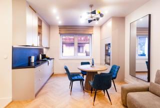 Apartament Dream - w centrum miasta, blisko starówki - Workation - wKarkonosze - 0