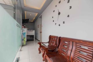 RedDoorz Plus near Millenium ICT Centre Medan 2 - 8