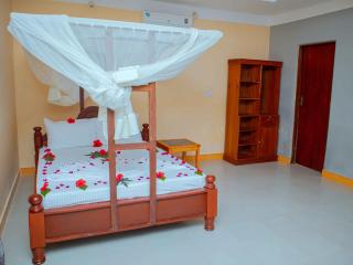Tumaini Bungalows - 9